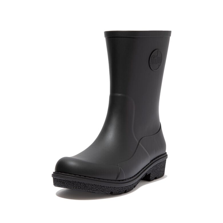 WONDERWELLY-SHORT-ALL-BLACK_AH6-090_4
